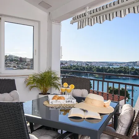 Kristina Apartman Trogir